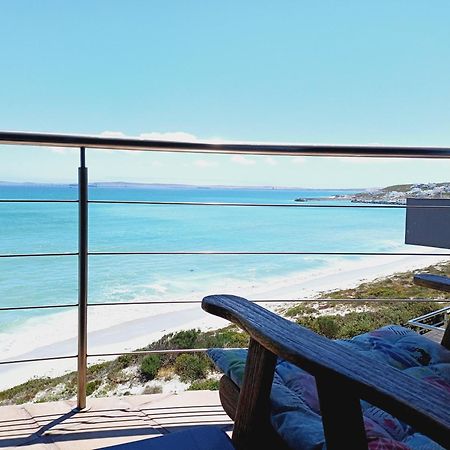 Langebaan Beach Towers エクステリア 写真