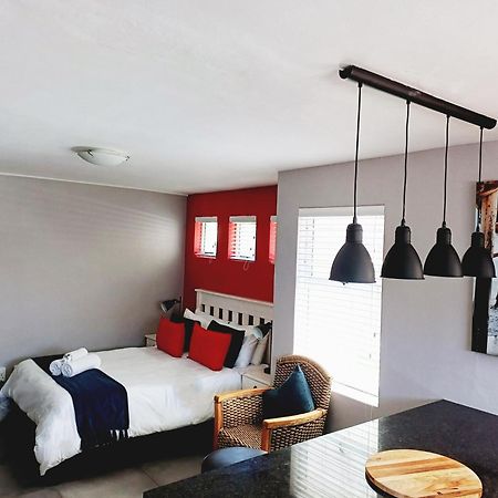 Langebaan Beach Towers エクステリア 写真