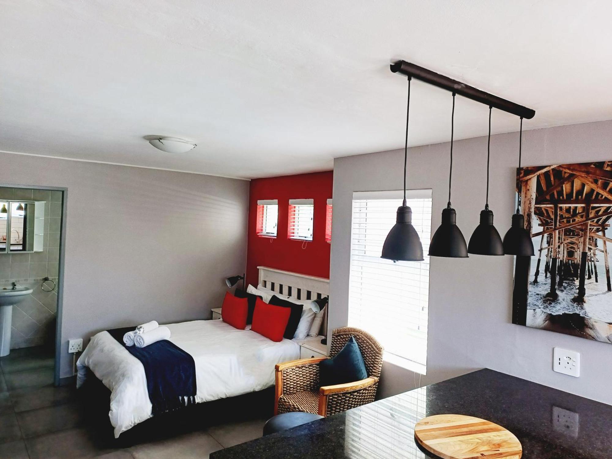 Langebaan Beach Towers エクステリア 写真
